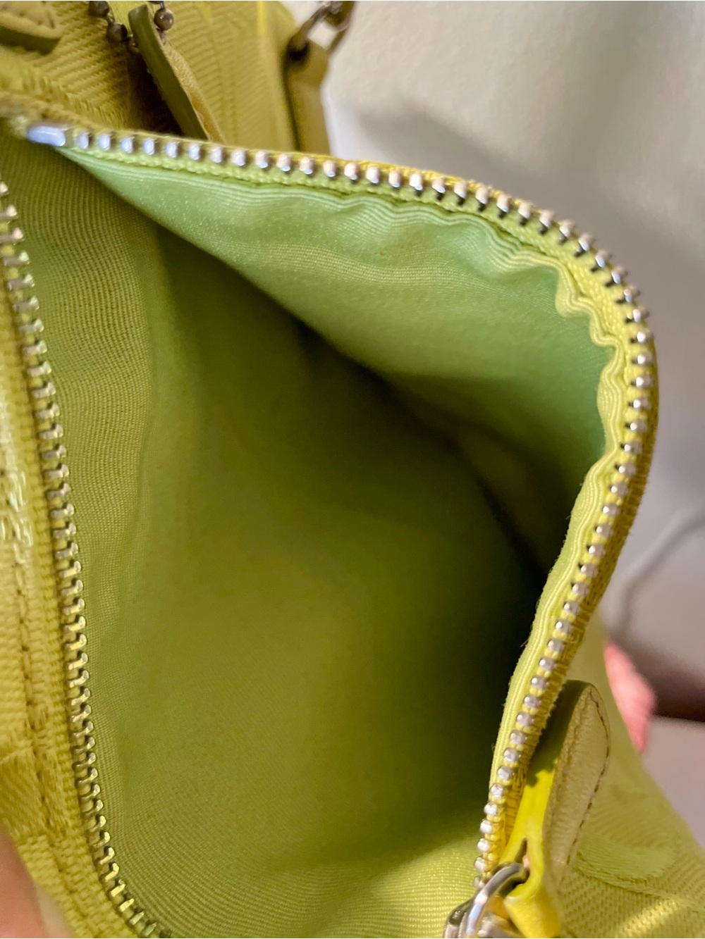 Coach Signature Crossbody Bag Yellow Green - Picture 12 of 15